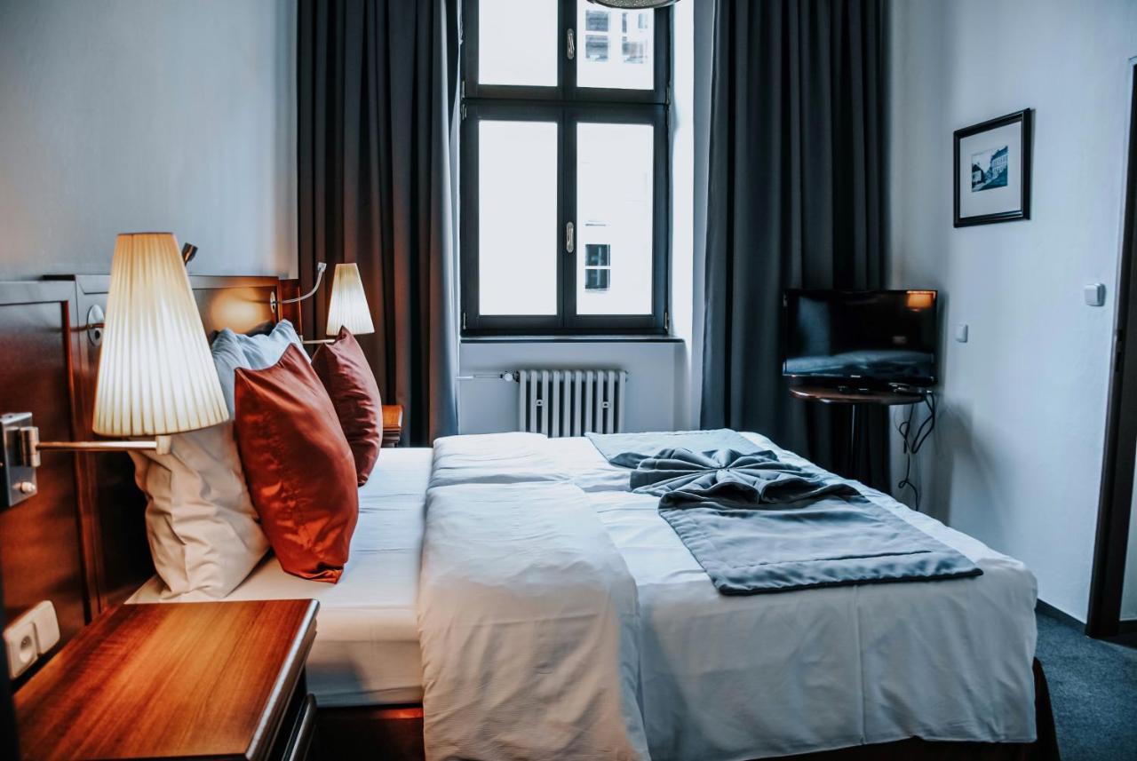 B&B Hotel Praha Нови-Йичин Экстерьер фото