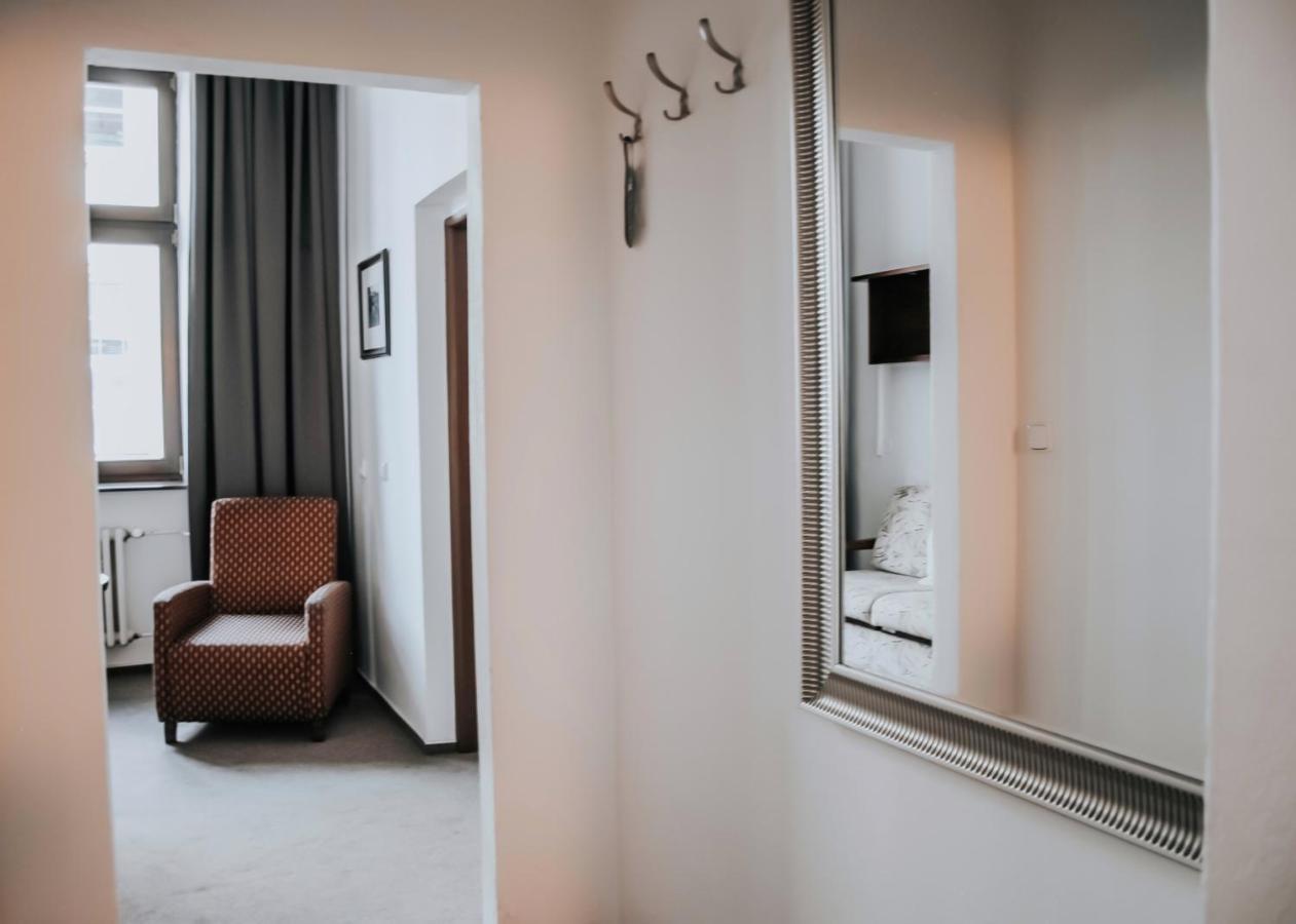 B&B Hotel Praha Нови-Йичин Экстерьер фото