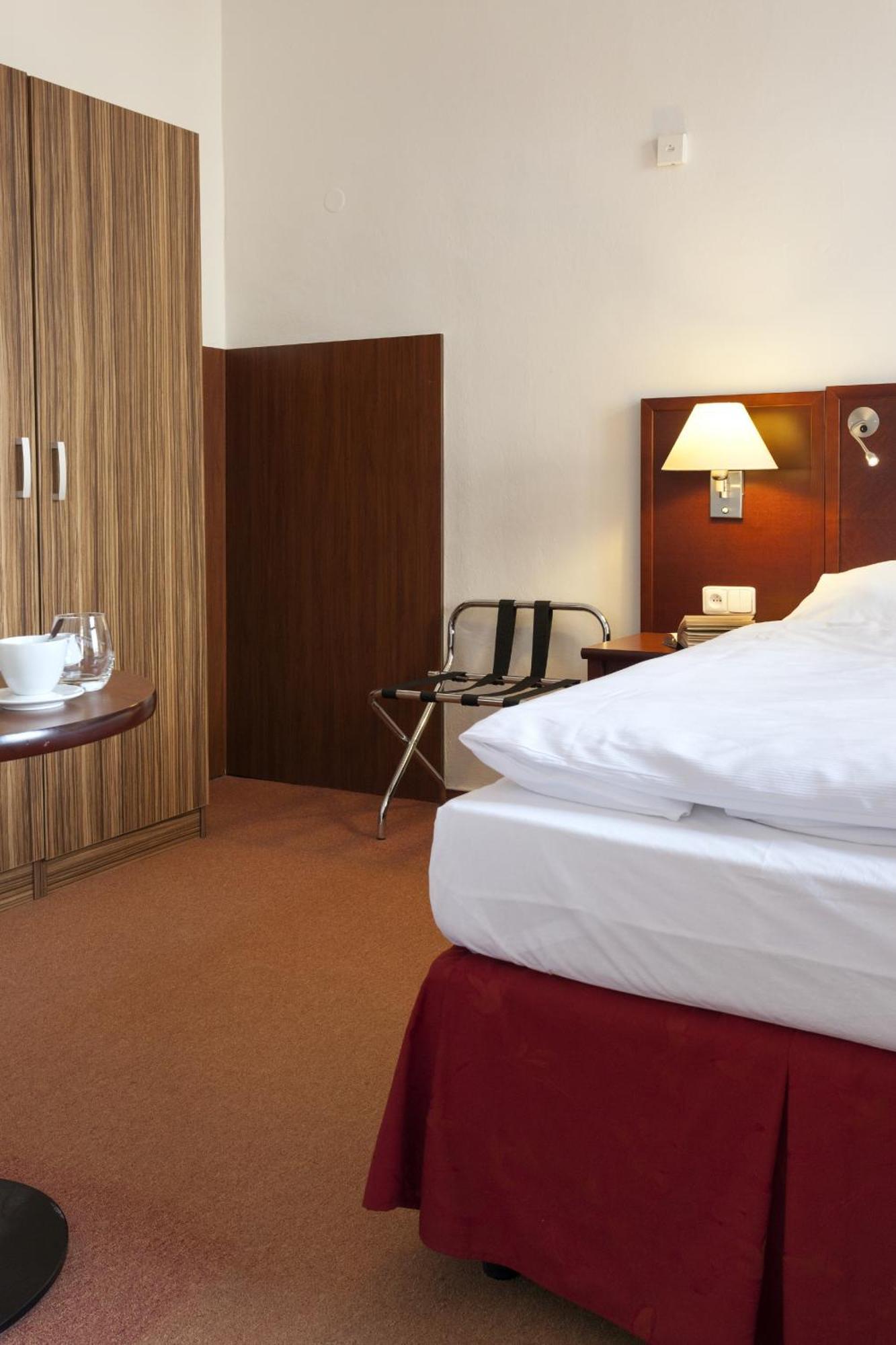 B&B Hotel Praha Нови-Йичин Номер фото