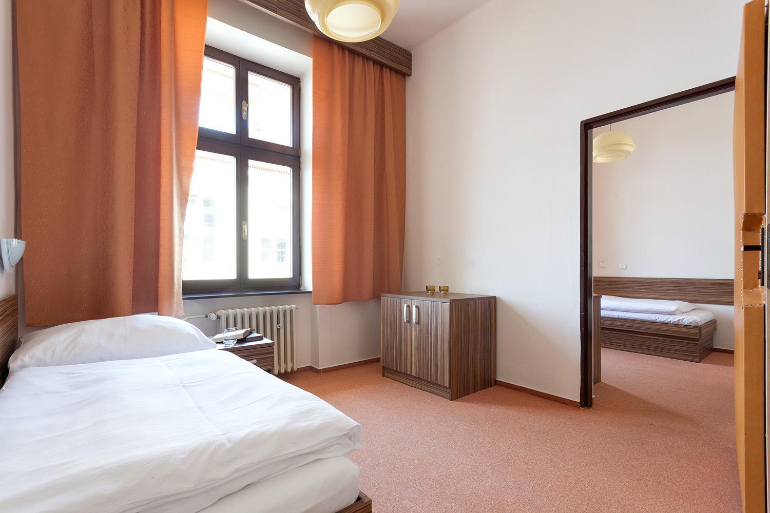 B&B Hotel Praha Нови-Йичин Номер фото