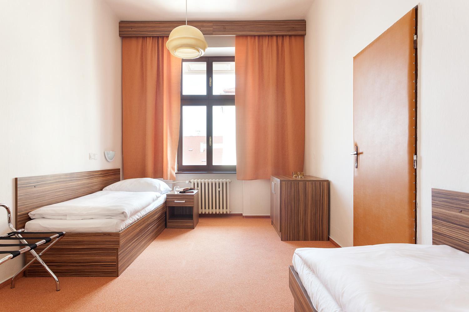 B&B Hotel Praha Нови-Йичин Номер фото