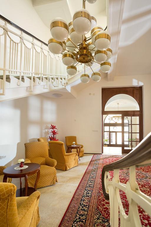 B&B Hotel Praha Нови-Йичин Экстерьер фото